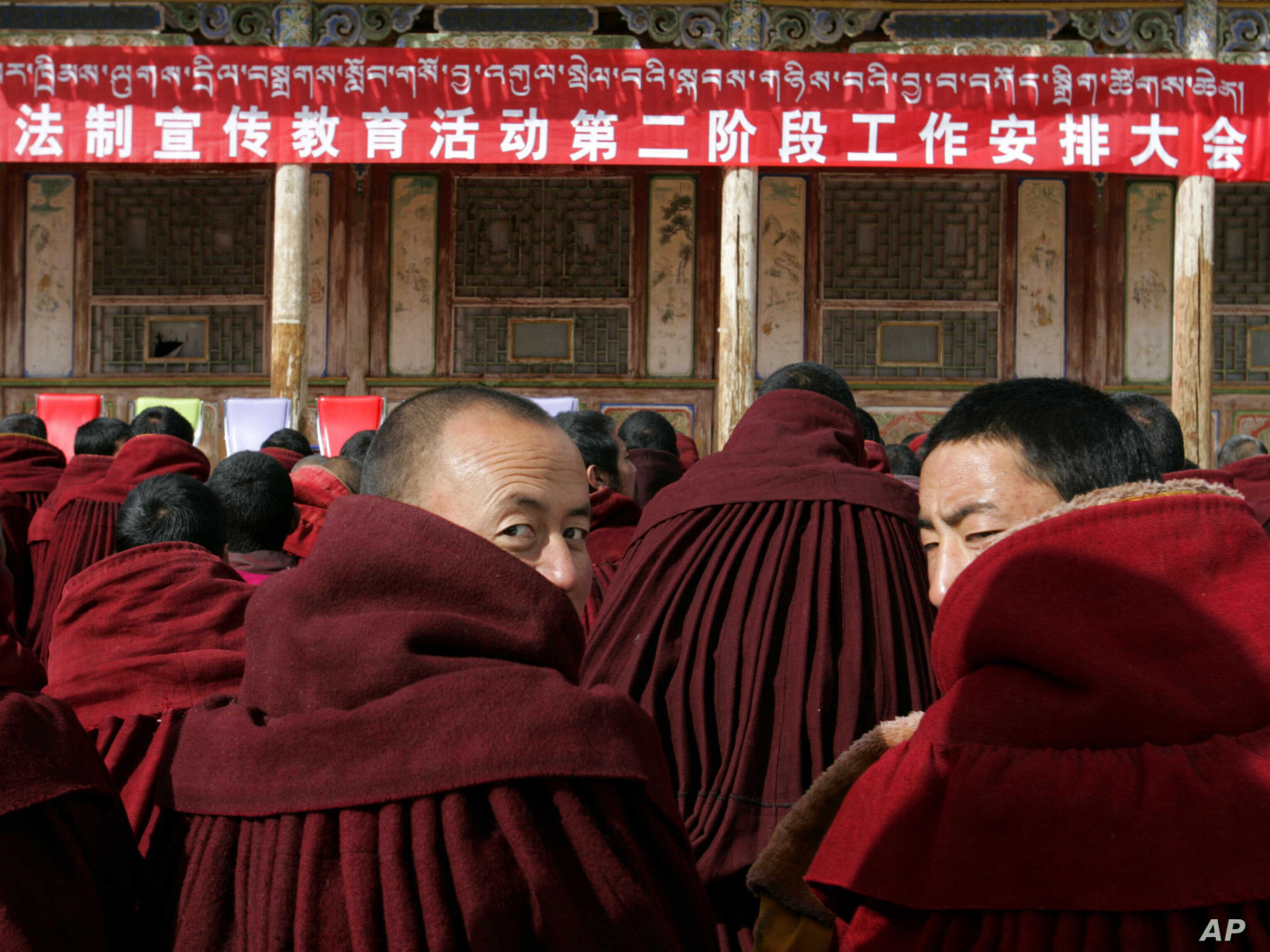 АНУ-аас Төвдөд хүний эрхийн элчийг томилсныг буруутгаж “улс төрийн явуулга” гэв