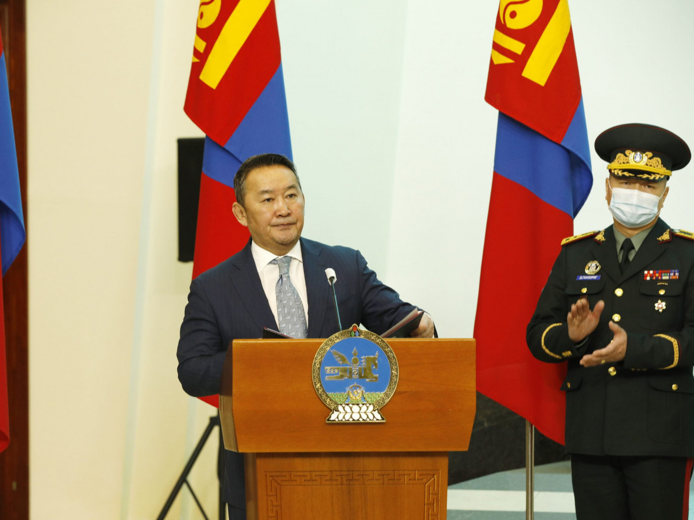 ФОТО: Монгол Улсын Ерөнхийлөгч Х.Баттулга цэргийн дээд цол хүртээлээ