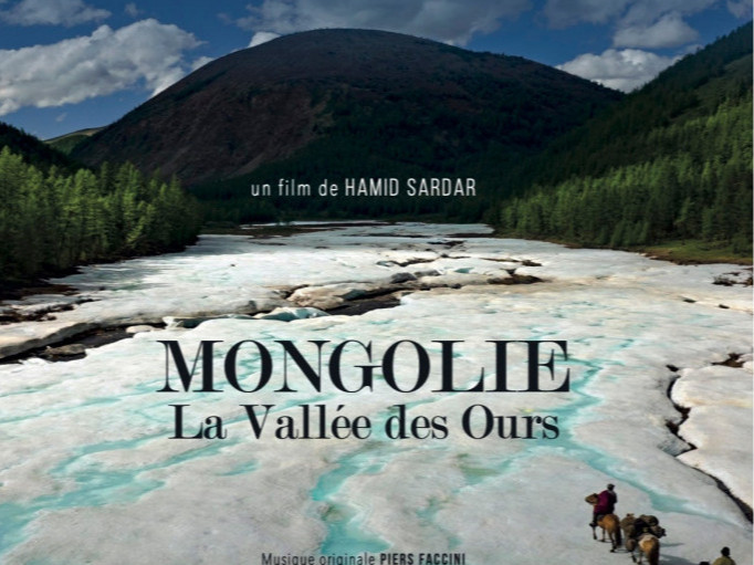 ВИДЕО: Байгаль хамгаалагч Ж.Төмөрсүхийн тухай “Монгол-Баавгайн хөндий” баримтат кино олон улсын кино наадамд түрүүлжээ