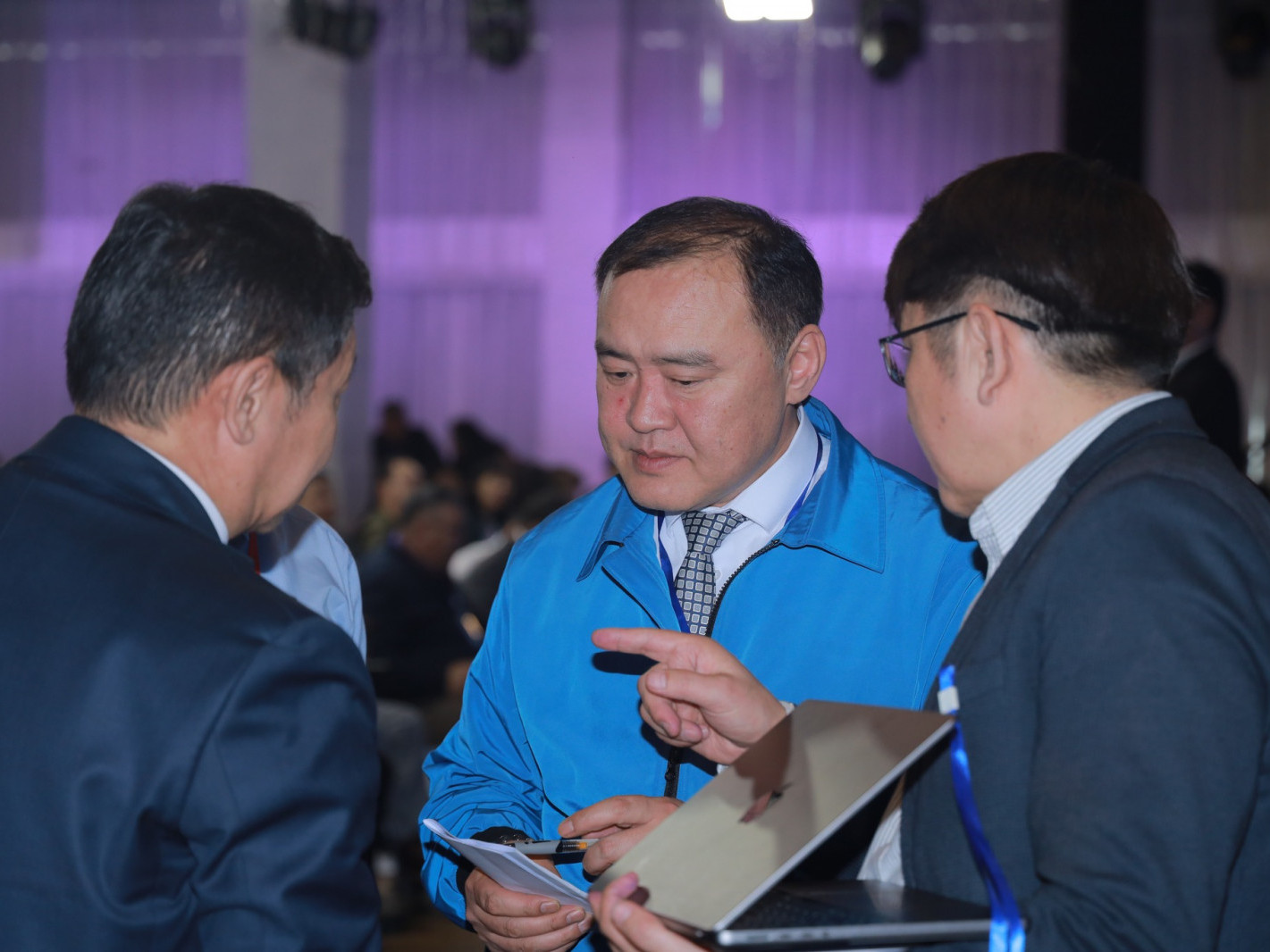 ФОТО: АН-ын “Бүтэн Монгол, Бүрэн Ардчилал” 9+90+900-Эрчимт хөгжлийн төлөвлөгөөг ҮБХ-ы хурлаар эцэслэн баталлаа